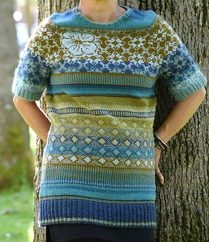 In_front_of_tree_medium